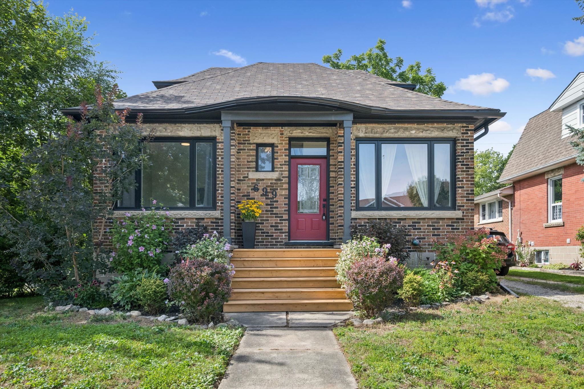 699 St Andrew Street W, Centre Wellington, On N1m 1p7
