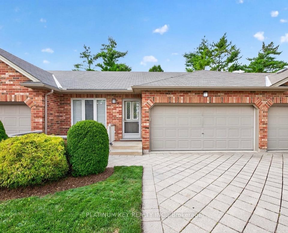 43 Capulet Walk 9, London North, On N6h 5v4