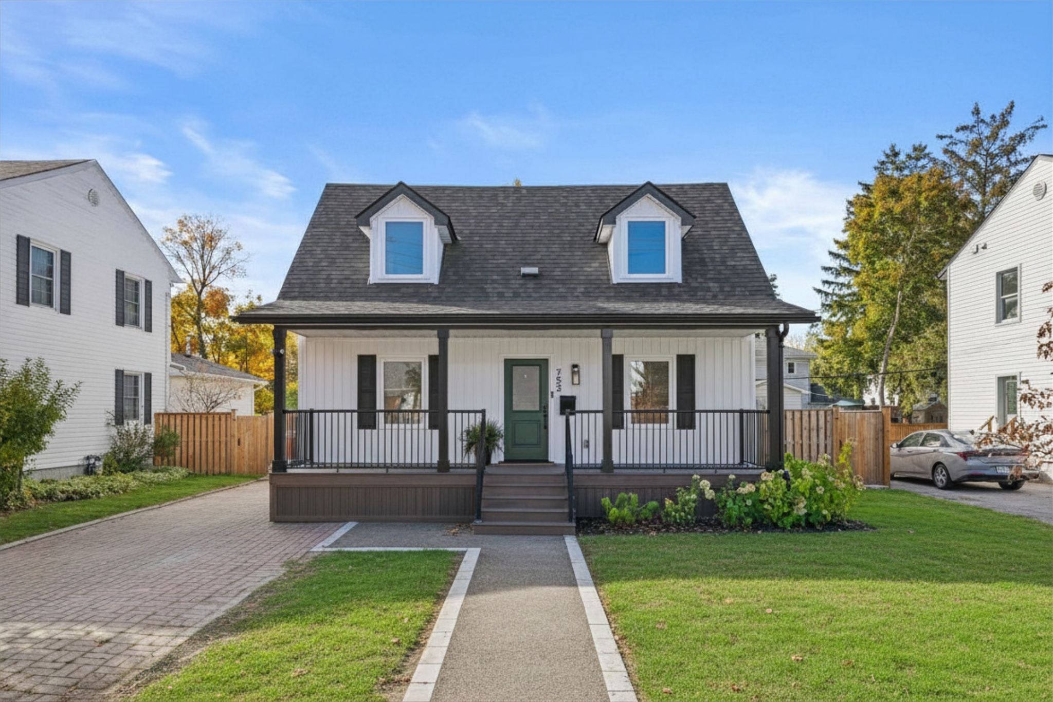 753 Chesterfield Avenue, Peterborough, On K9h 4y1