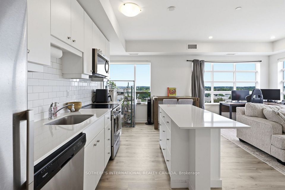 247 Northfield Drive E 514, Waterloo, On N2k 0h1