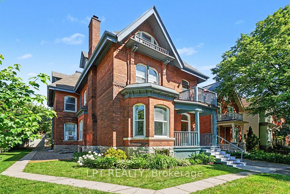 475 Maclaren Street 4, Ottawa Centre, On K1r 5k5