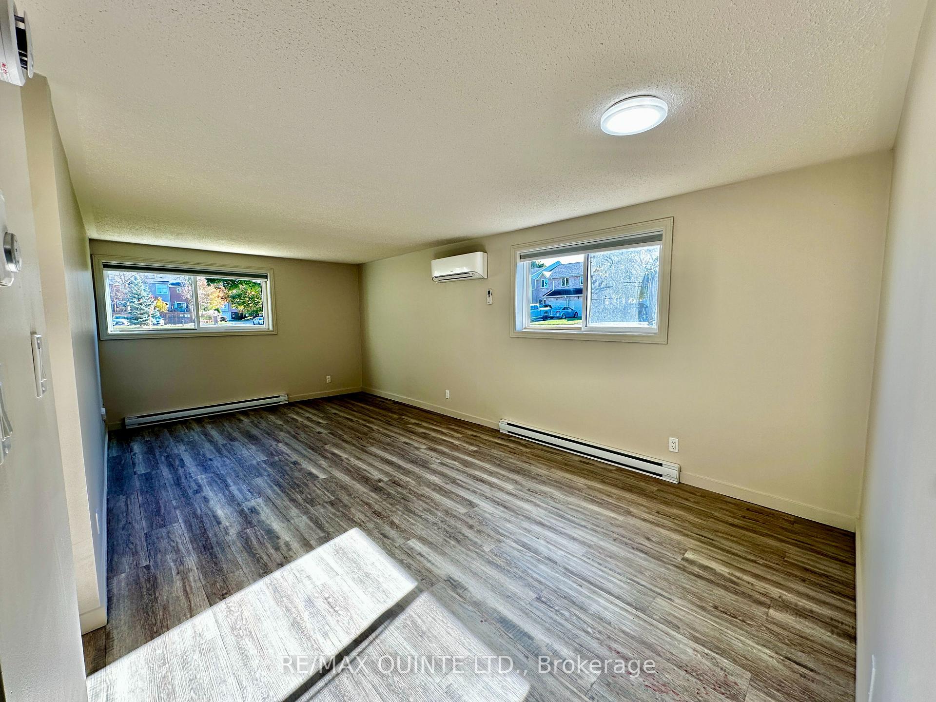 2 Village Drive 3, Belleville, On K8p 4j8