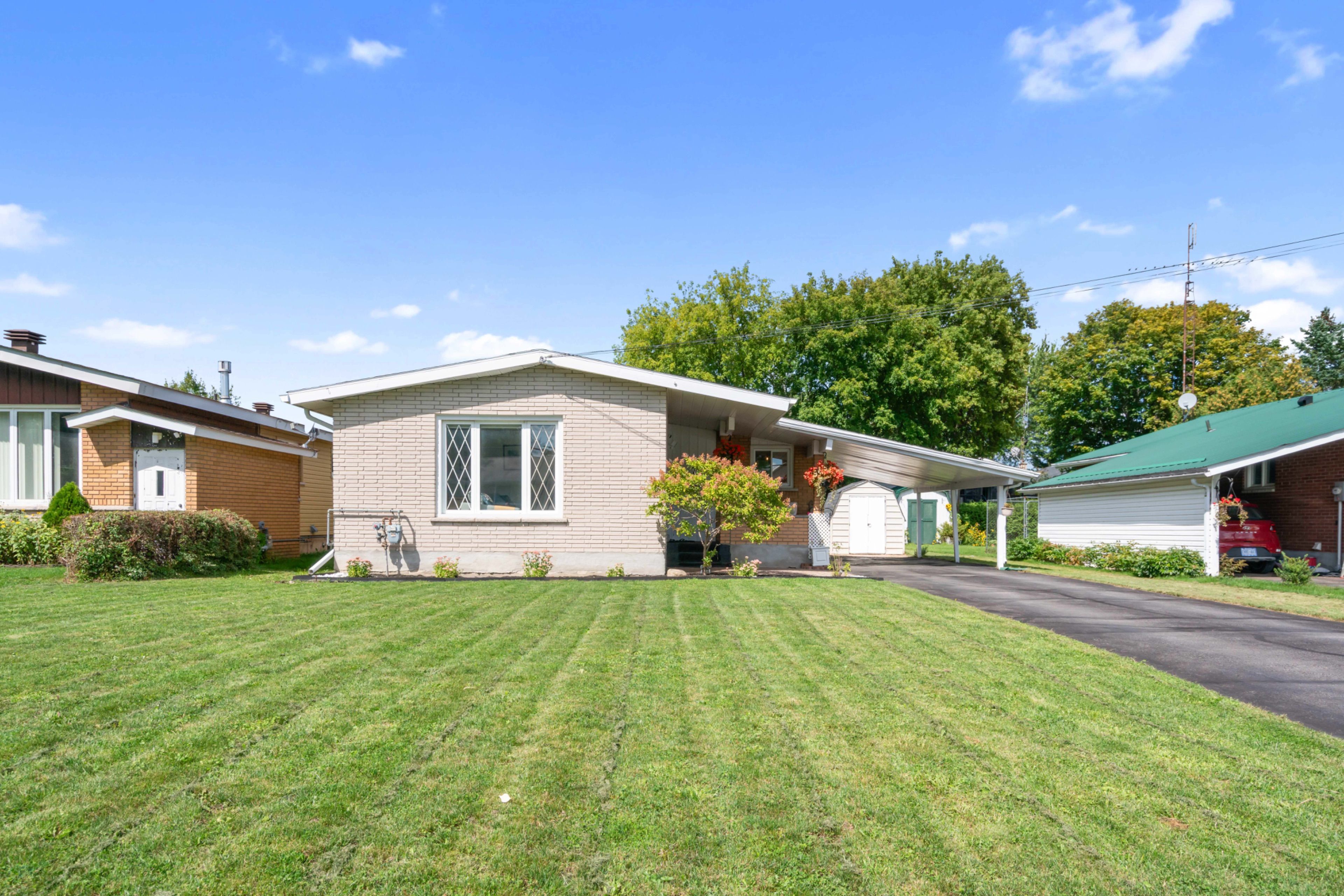 121 St. George Street W, North Glengarry, On K0c 1a0