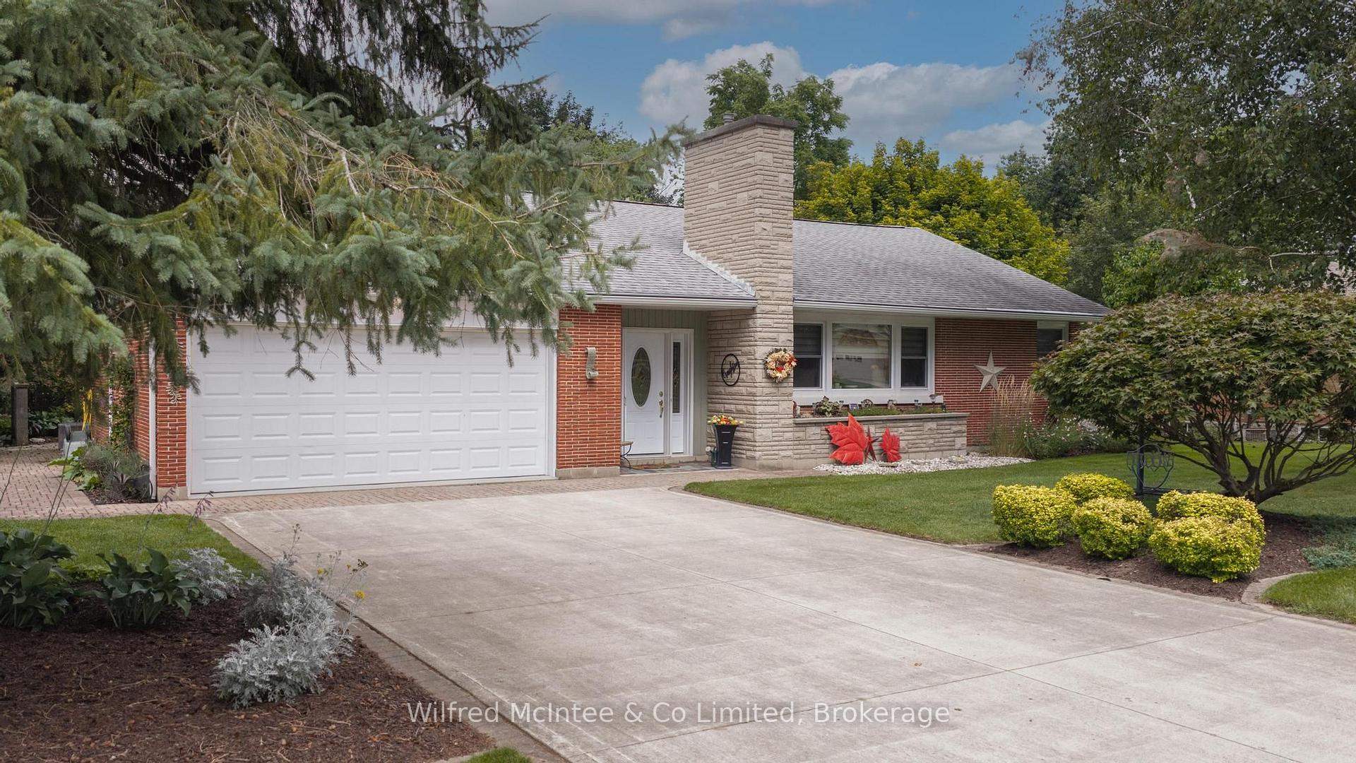 31 Johnstone Boulevard, Brockton, On N0g 2v0