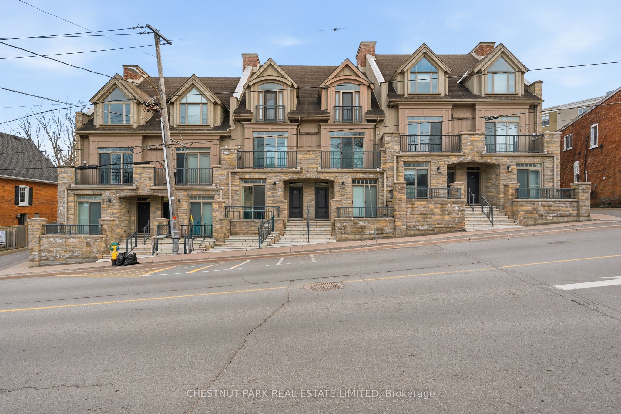 4 Bridge Street 2, Prince Edward County, On K0k 2t0