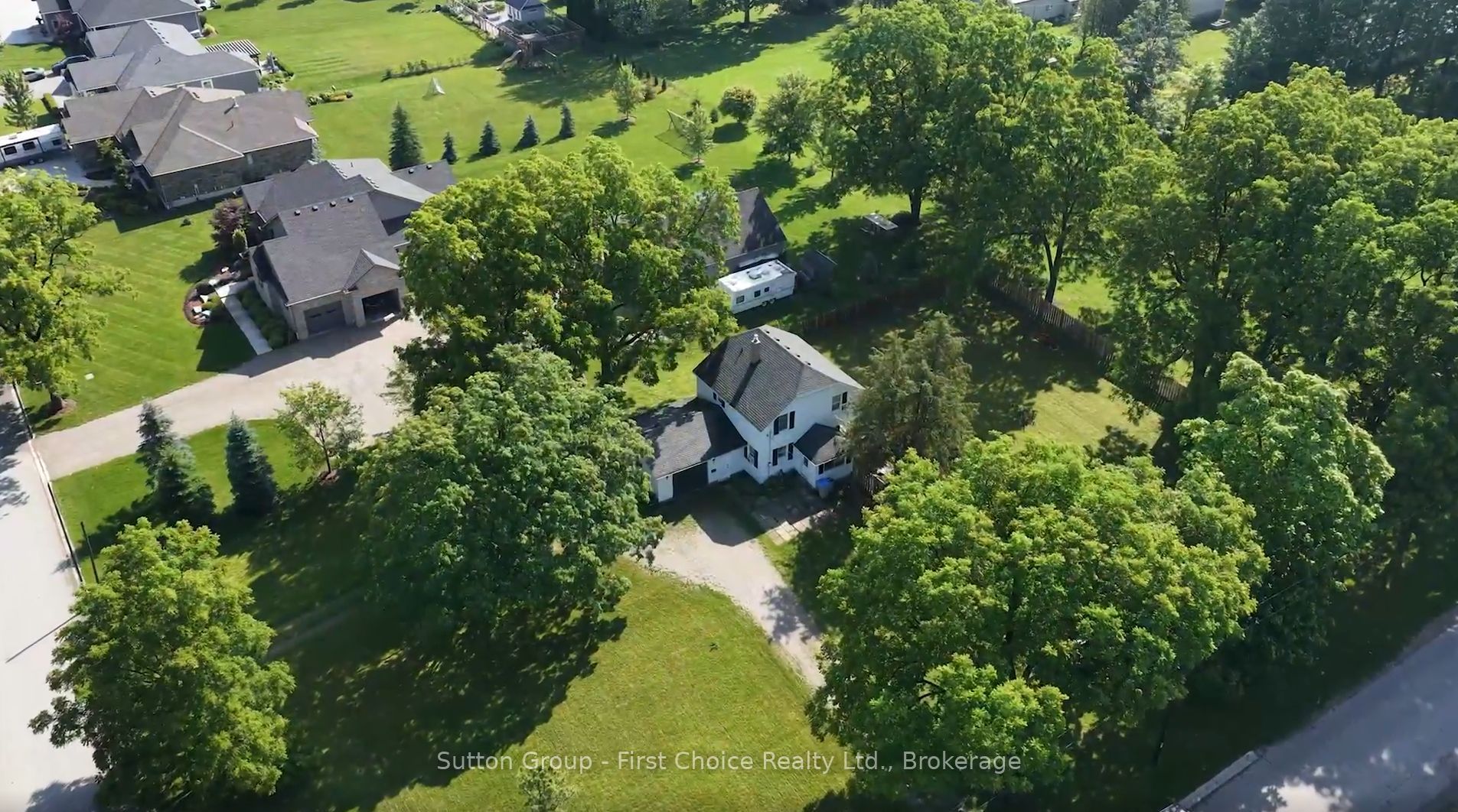 33 Bayfield Street, Huron East, On N0k 1g0