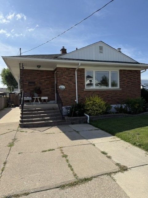 51 Martin Street N, Thorold, On L2v 3x3