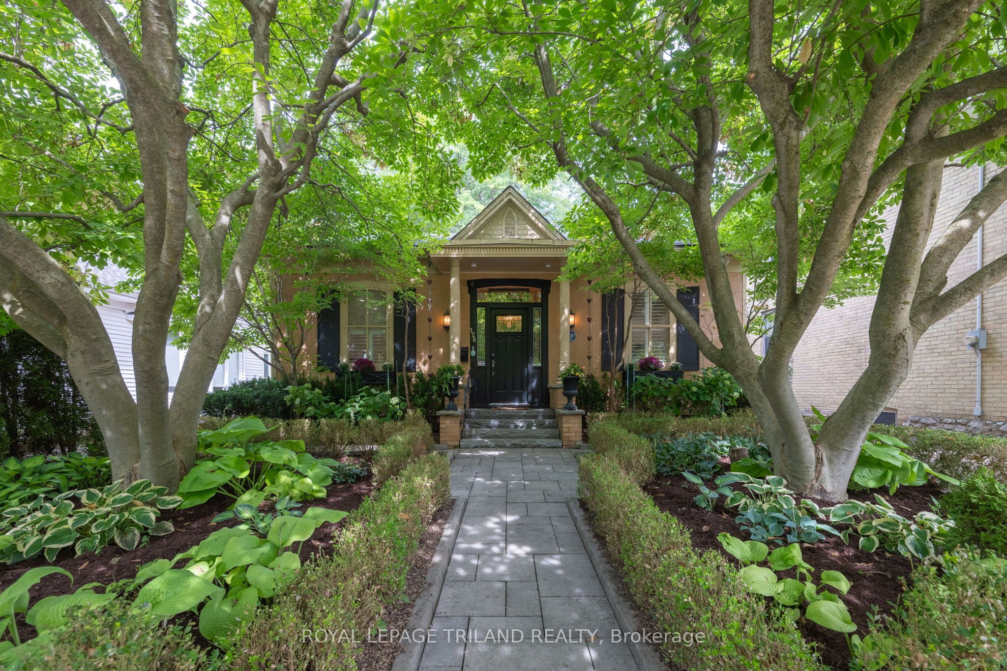 126 Sydenham Street, London East, On N6a 1v9