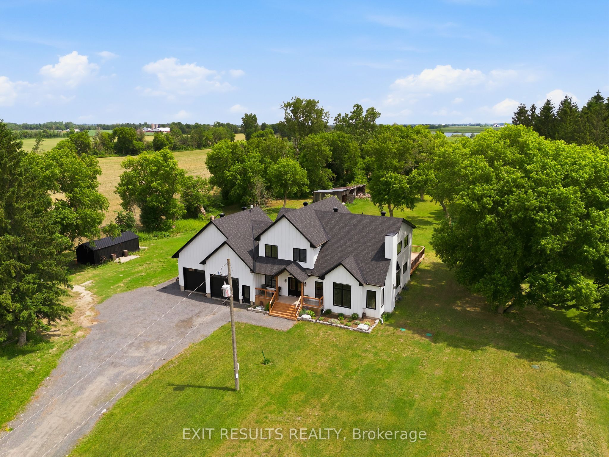 2083 Groves Road, Russell, On K4r 1e5