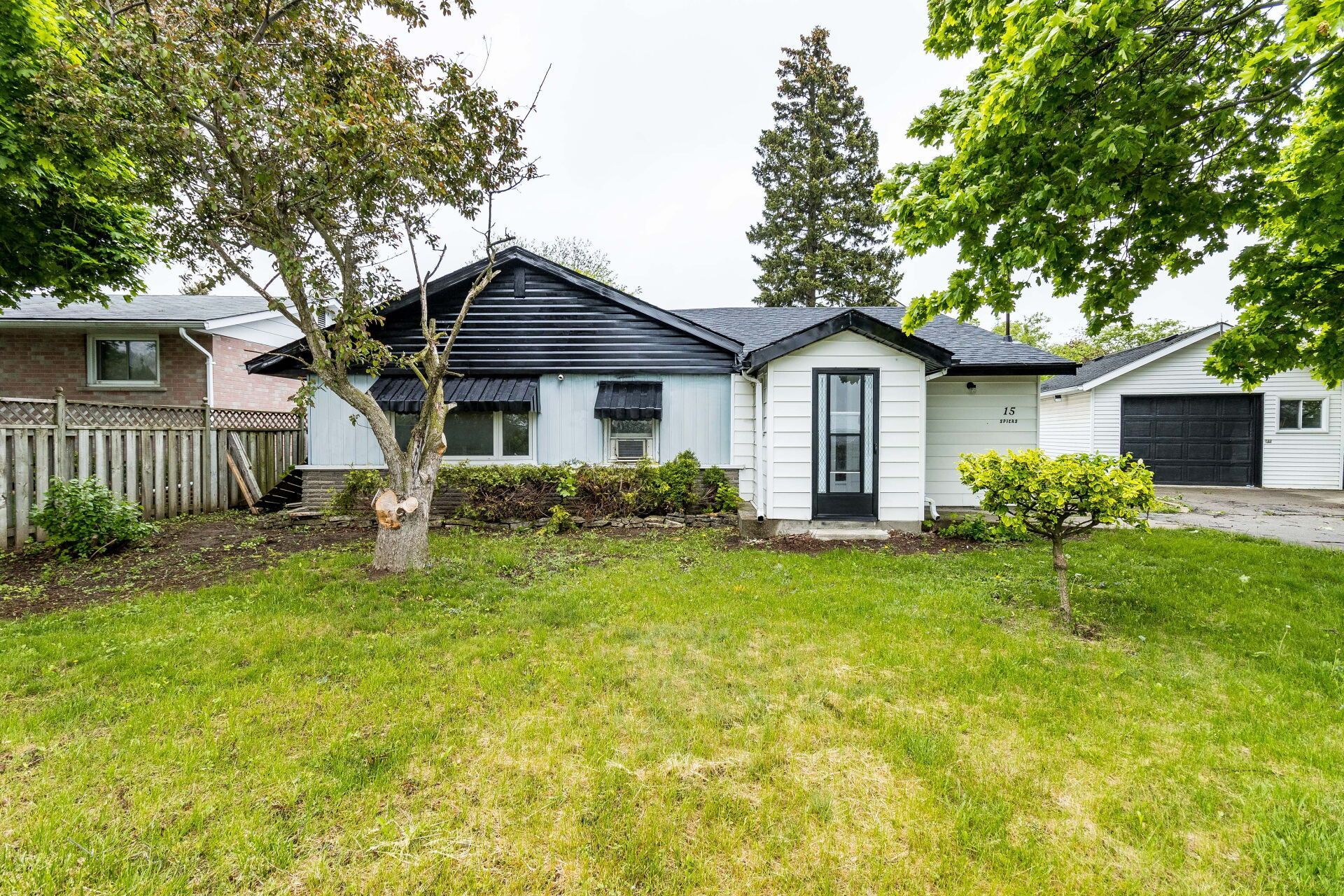 15 Spiers Crescent, Cambridge, On N1r 3a9