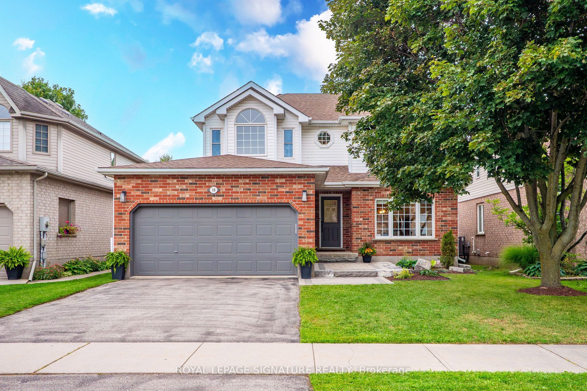 16 Pine Ridge Drive, Guelph, On N1l 1k3