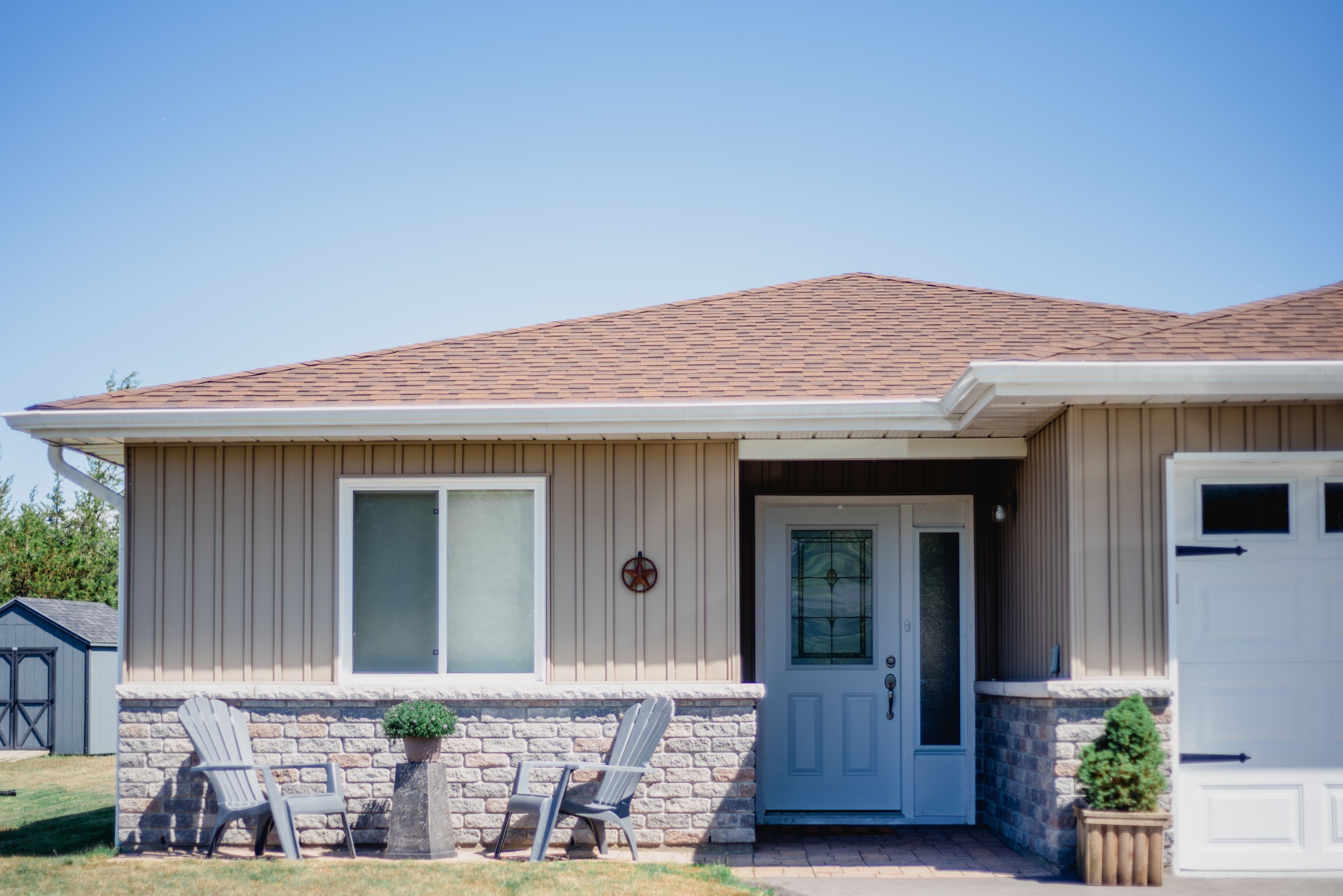 290 Taft Road, Prince Edward County, On K0k 1l0