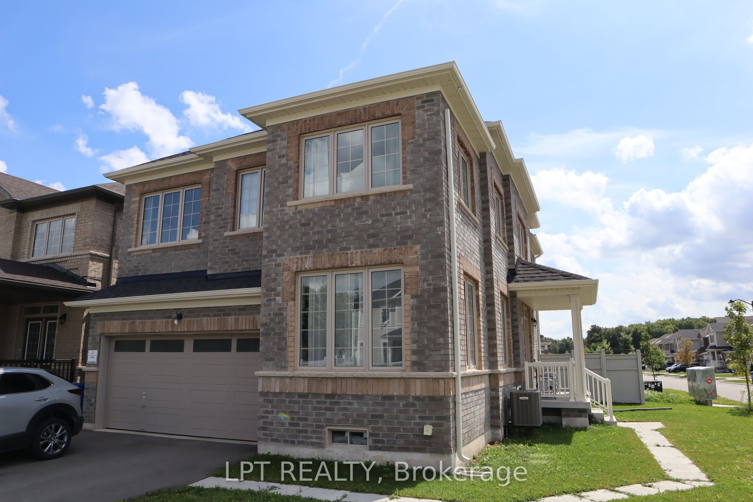 718 Anishinaabe Drive, Shelburne, On L9v 3y6