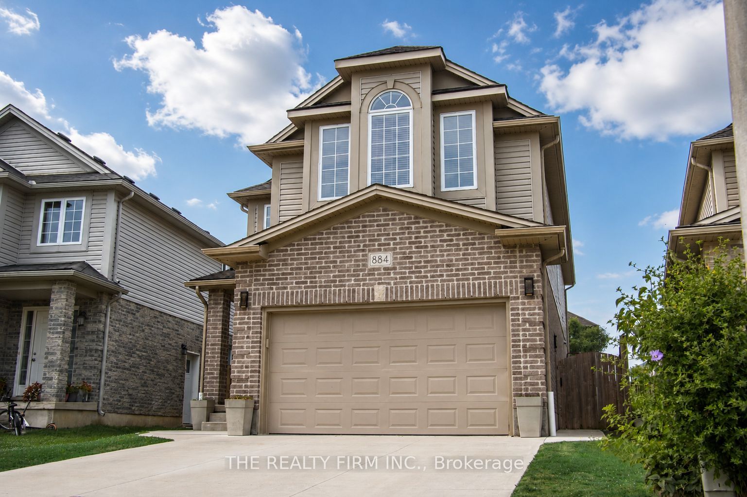 884 Reeves Avenue, London North, On N6g 0g9