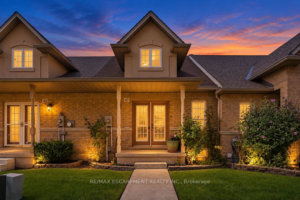 47 Dynasty Avenue, Hamilton, On L8g 4z5