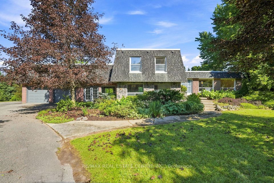 26 Maplewood Drive, Amaranth, On L9v 3n6