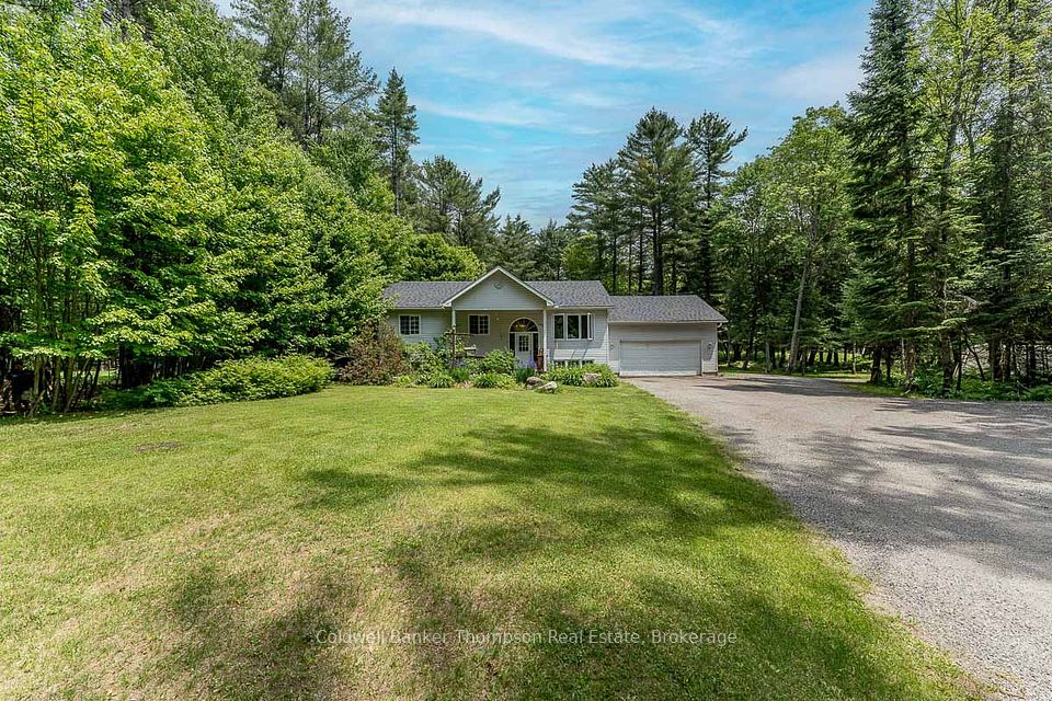 109 South Waseosa Lake Road, Huntsville, On P1h 2n5