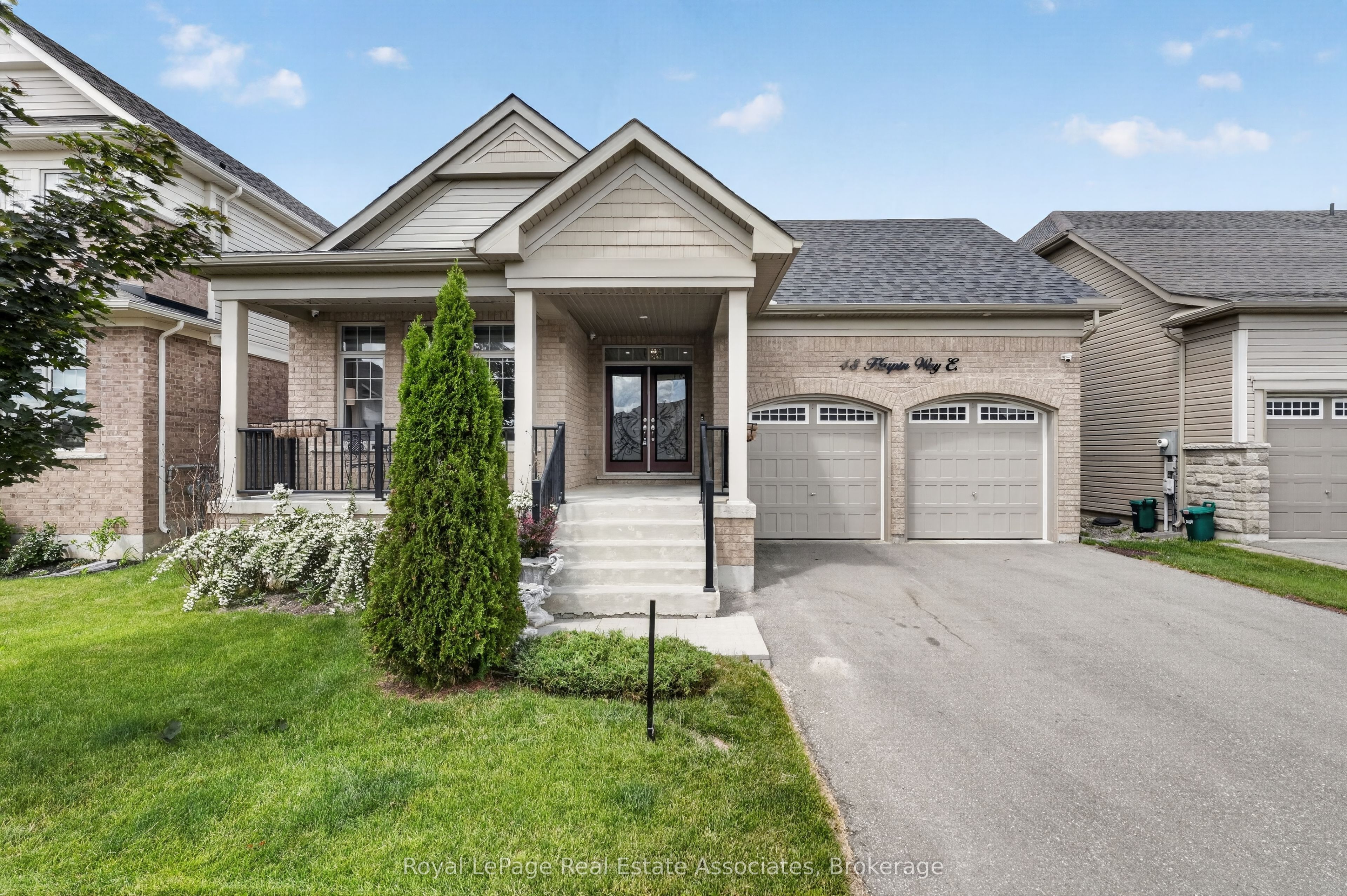 48 Harpin Way E, Centre Wellington, On N1m 0e9