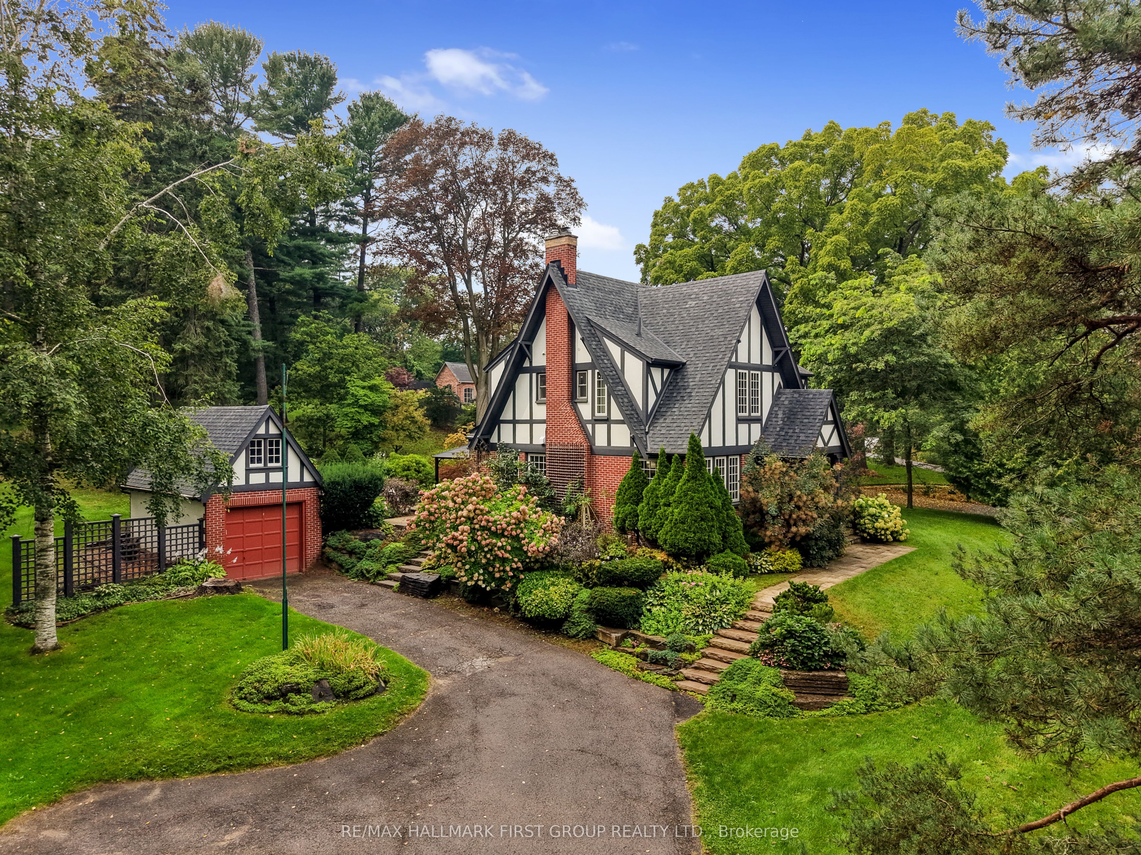 36 Pine Street N, Port Hope, On L1a 3g6