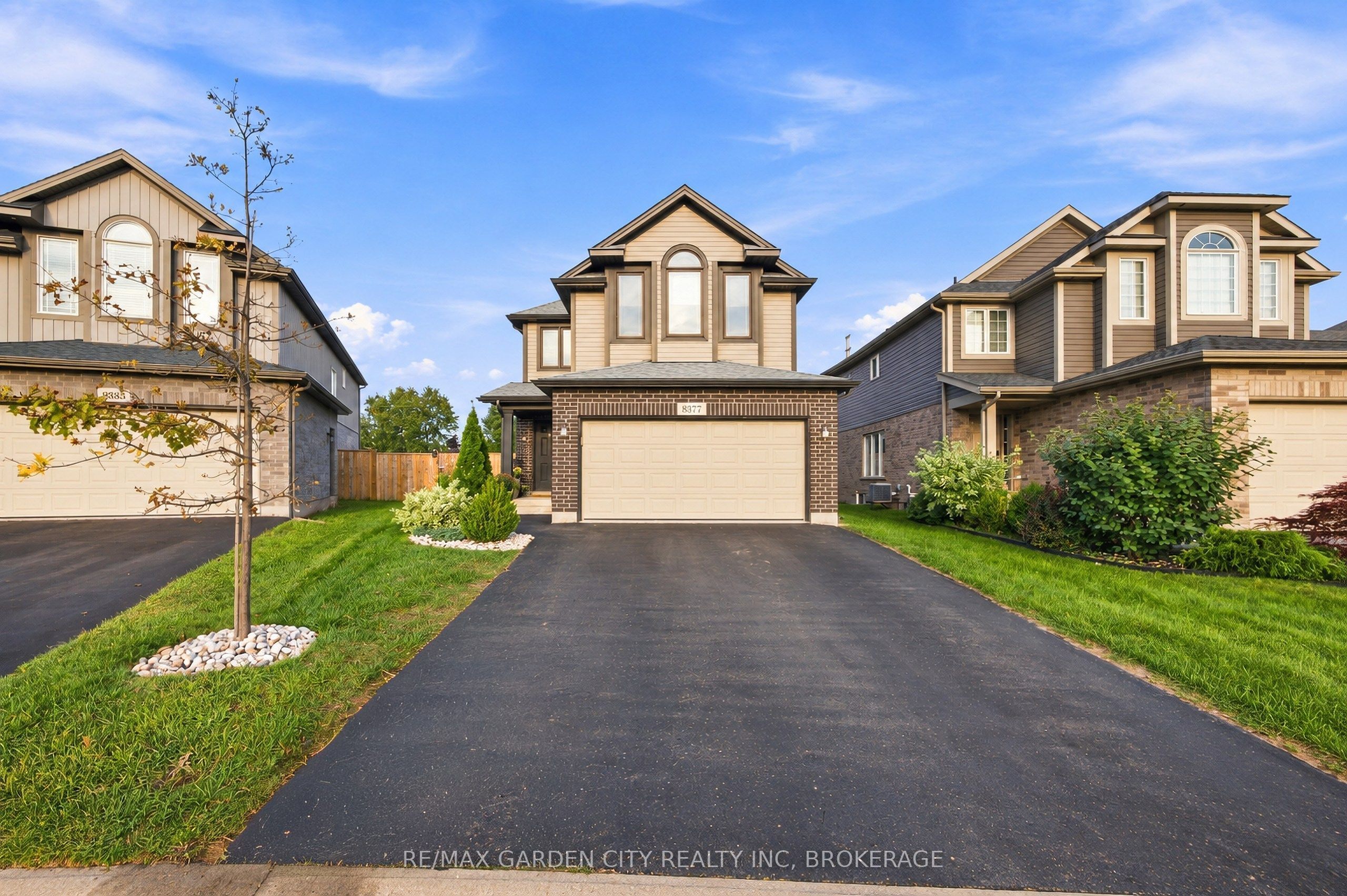 8377 Jeffrey Court, Niagara Falls, On L2h 0m9
