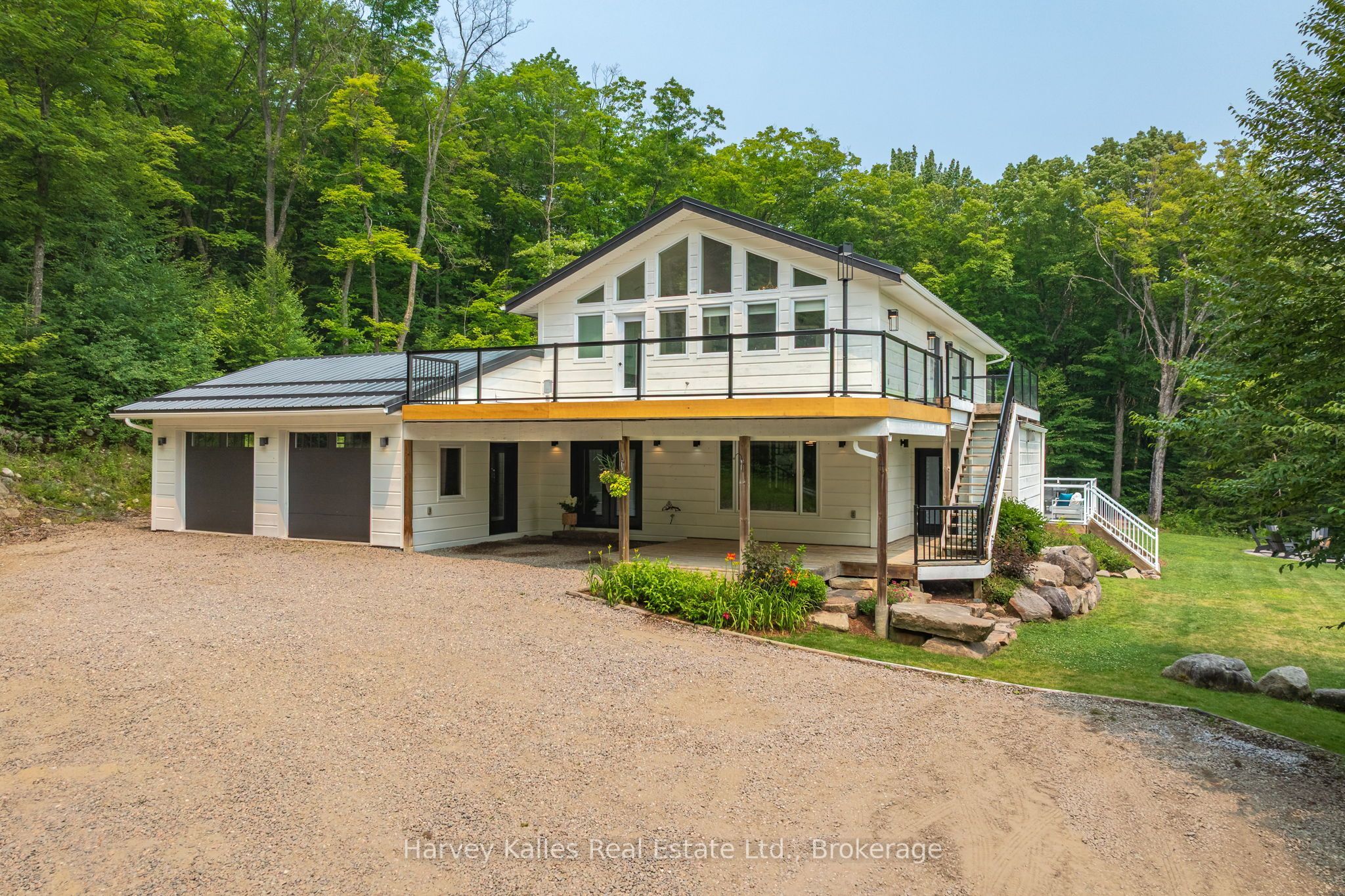 1106 North Pickerel Lake Road, Armour, On P0a 1c0