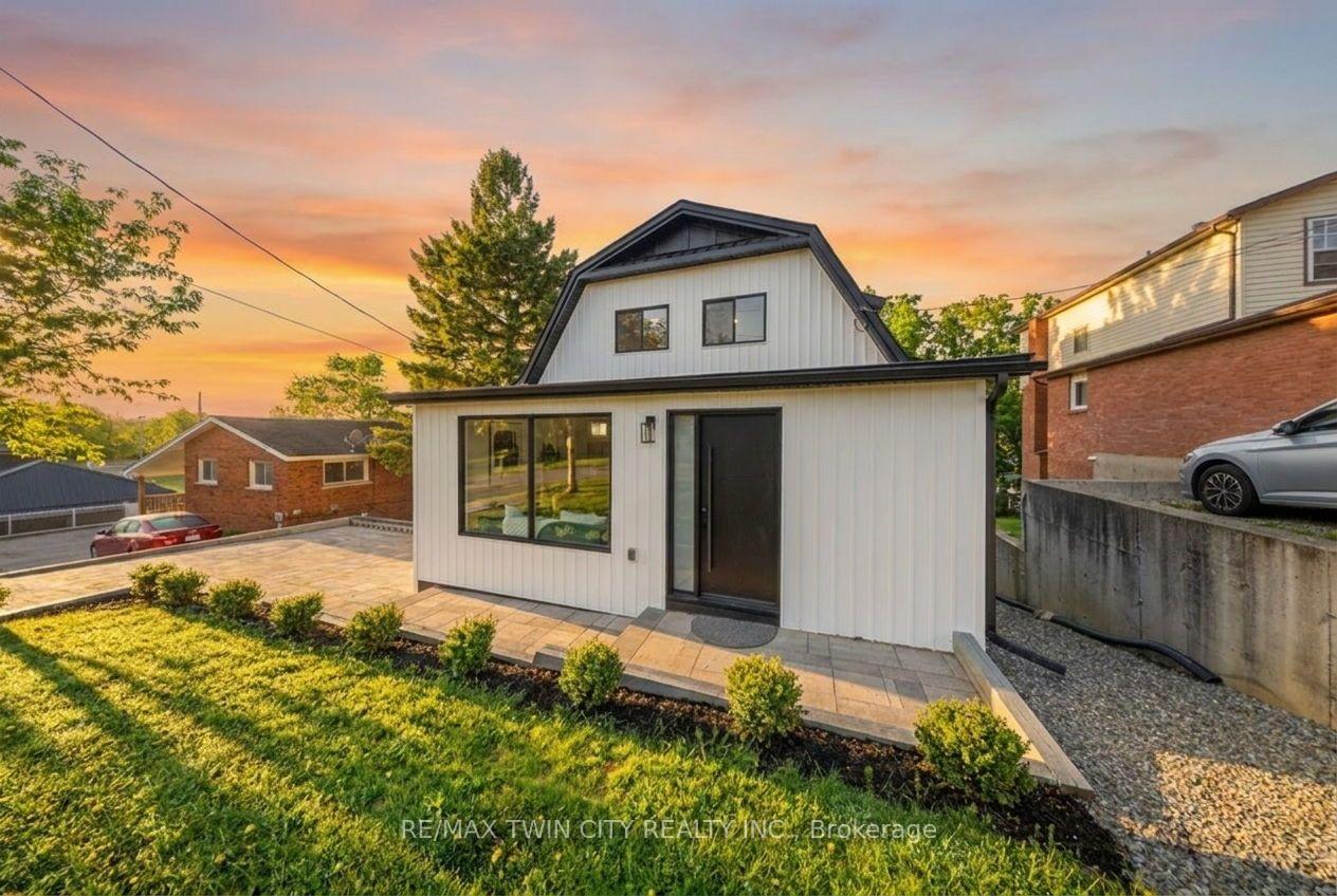 23 Aberdeen Street, Haldimand, On N3w 1c8