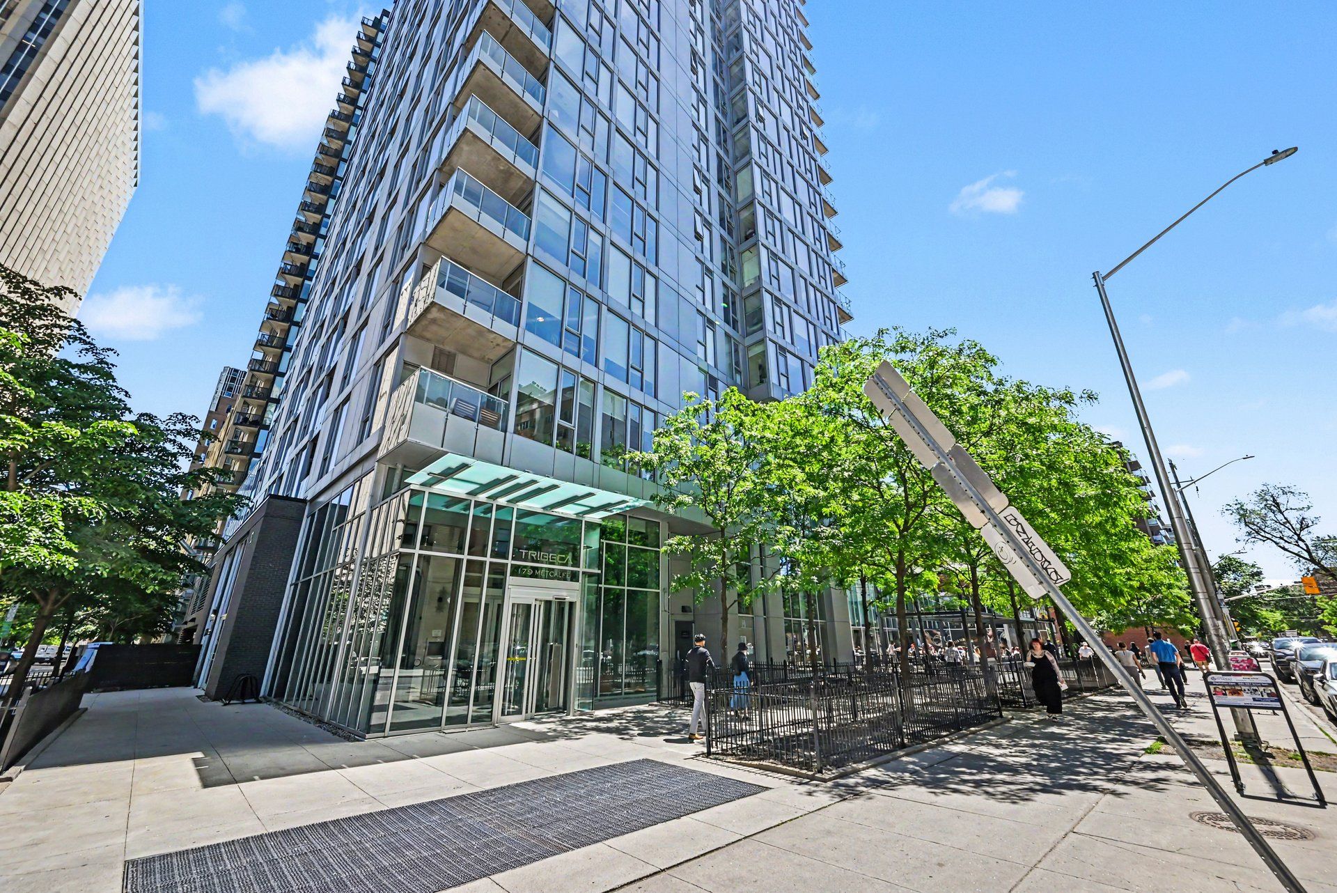 179 Metcalfe Street 1306, Ottawa Centre, On K2p 1p7