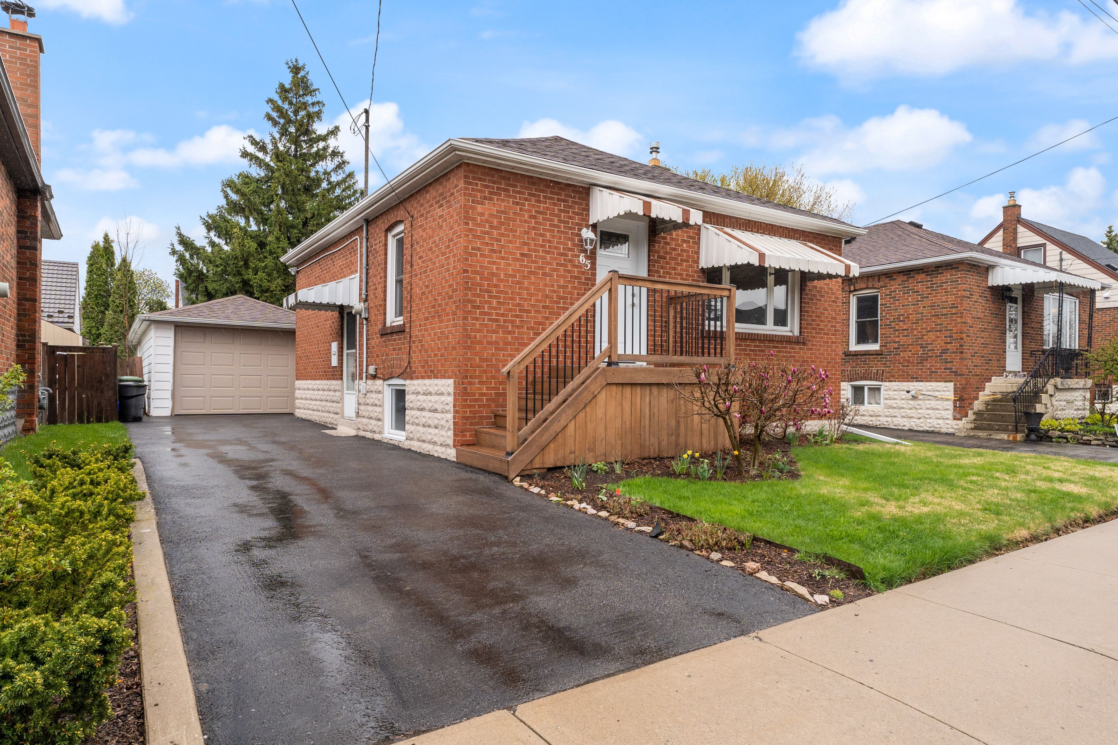 65 East 11th Street Main Floor, Hamilton, On L9a 3t3