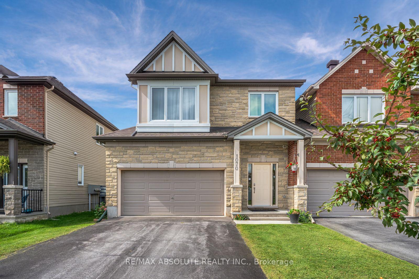 1070 Northgraves Crescent, Kanata, On K2m 0c6