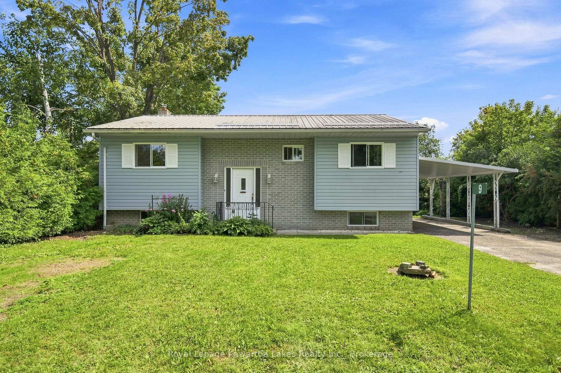 9 Richmond Street W, Kawartha Lakes, On K0m 2b0