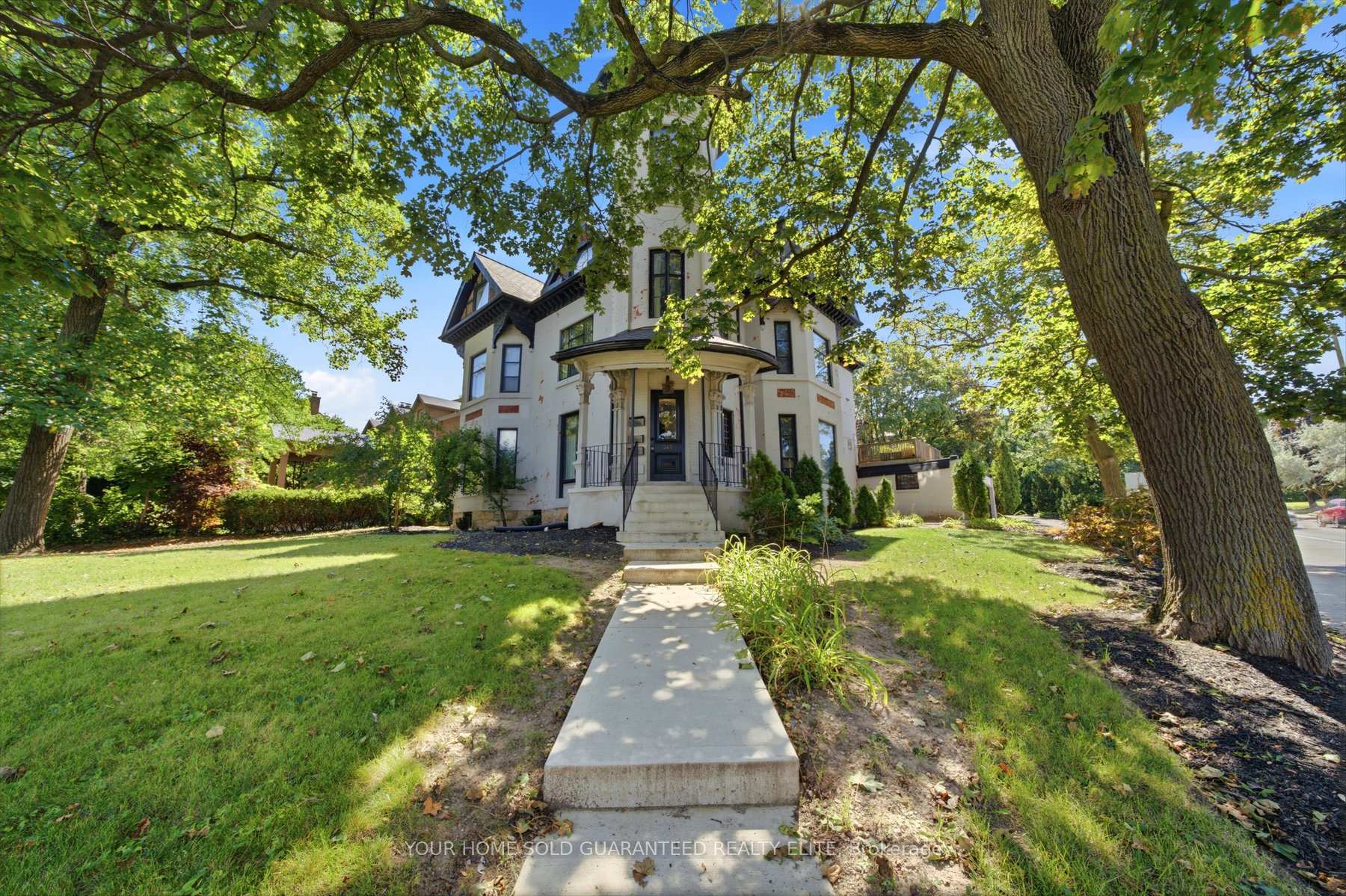 347 Queen Street S, Hamilton, On L8p 2p7