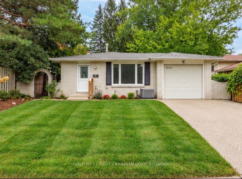 1642 Aldersbrook Road, London North, On N6g 2z5