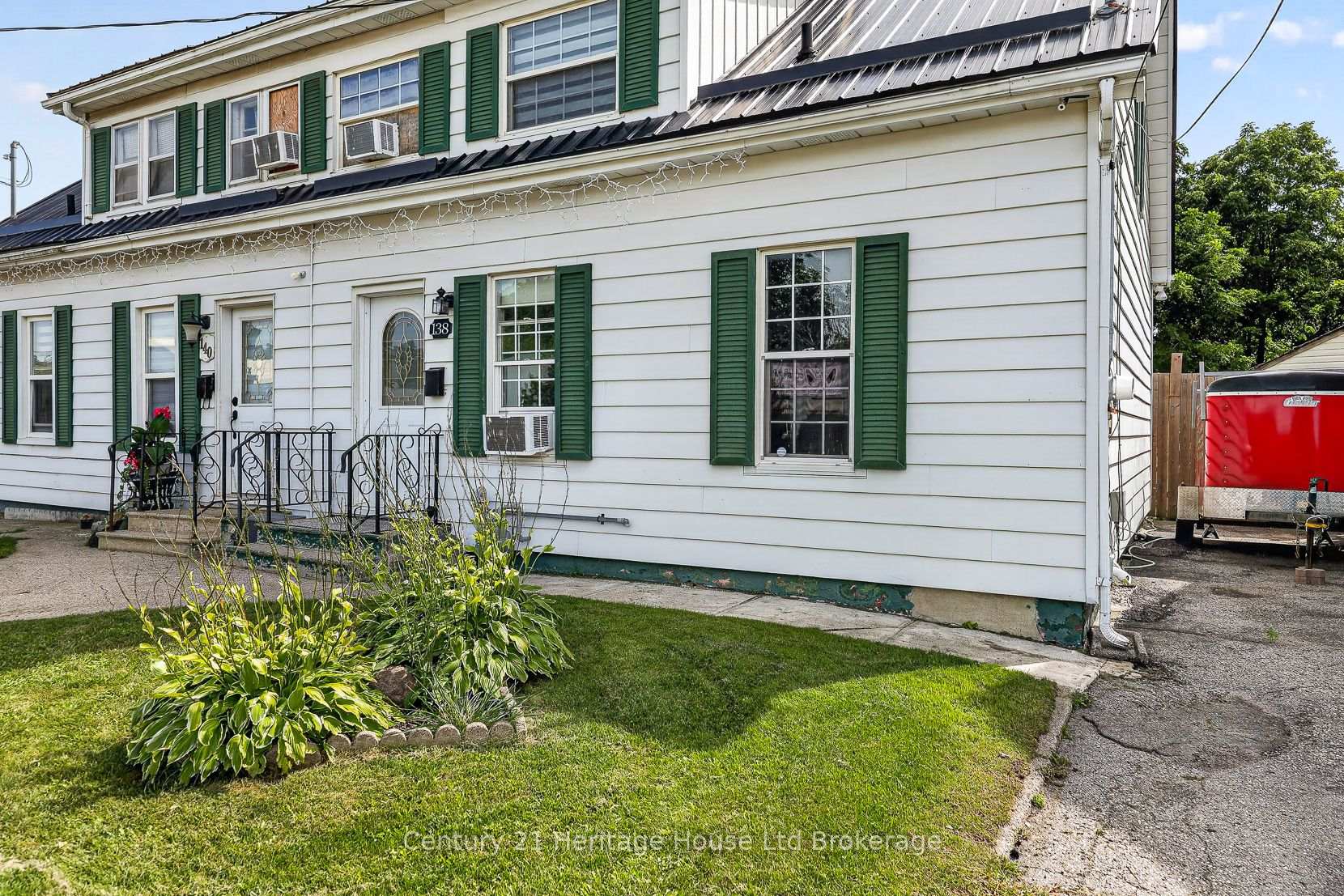 138 Main Street, Woodstock, On N4s 1s9