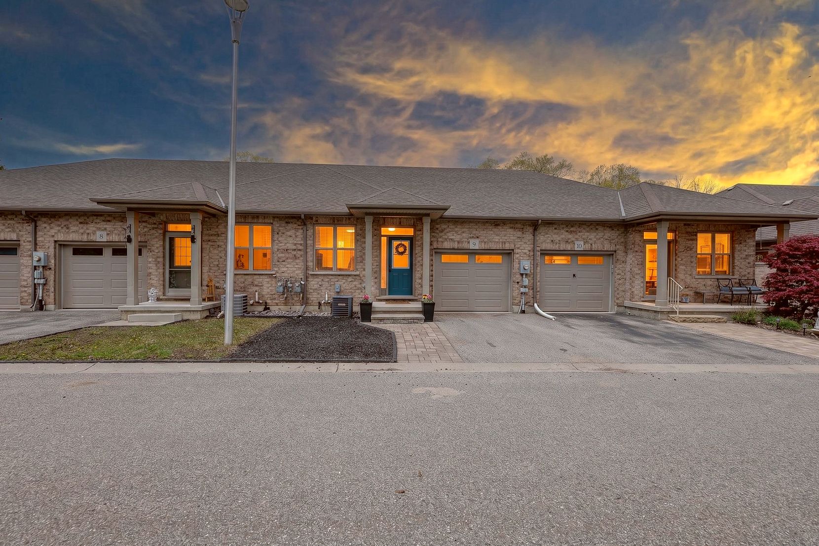 111 King Street E 9, Ingersoll, On N5c 1g8