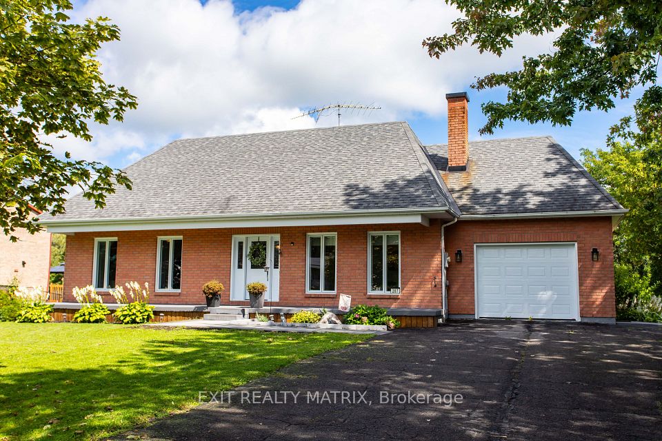 207 Marion Street, Russell, On K4r 1e5