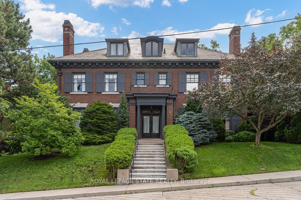 5 Undercliffe Avenue, Hamilton, On L8p 3g9