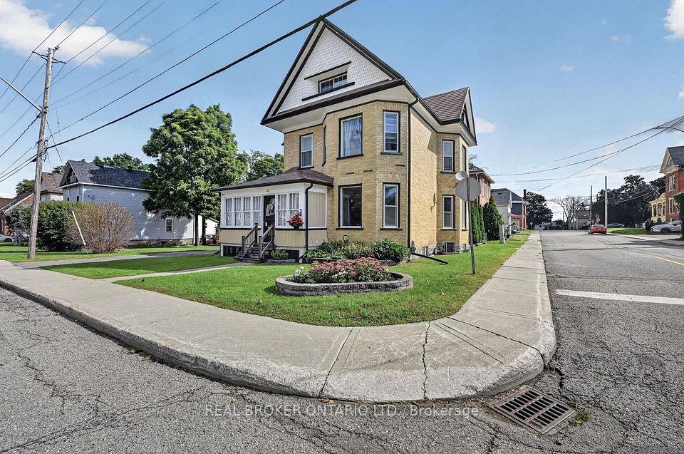 27 Abel Street, Smiths Falls, On K7a 4l9