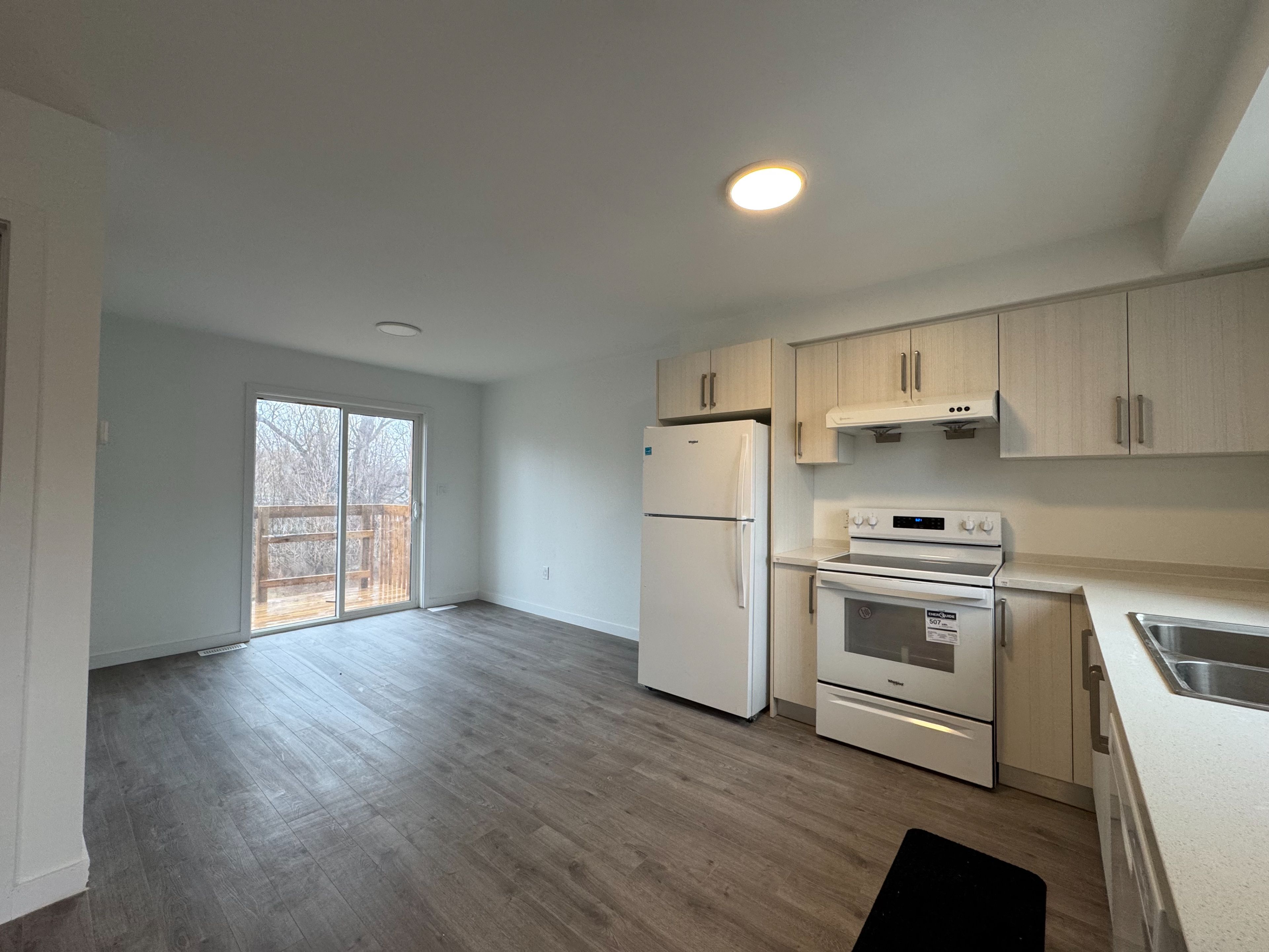107 Highriver Trail (Main), Welland, On L3c 0h6
