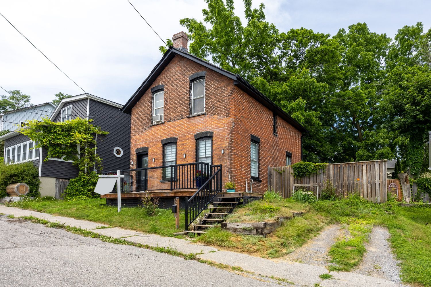 12 Park Street, Port Hope, On L1a 1c1