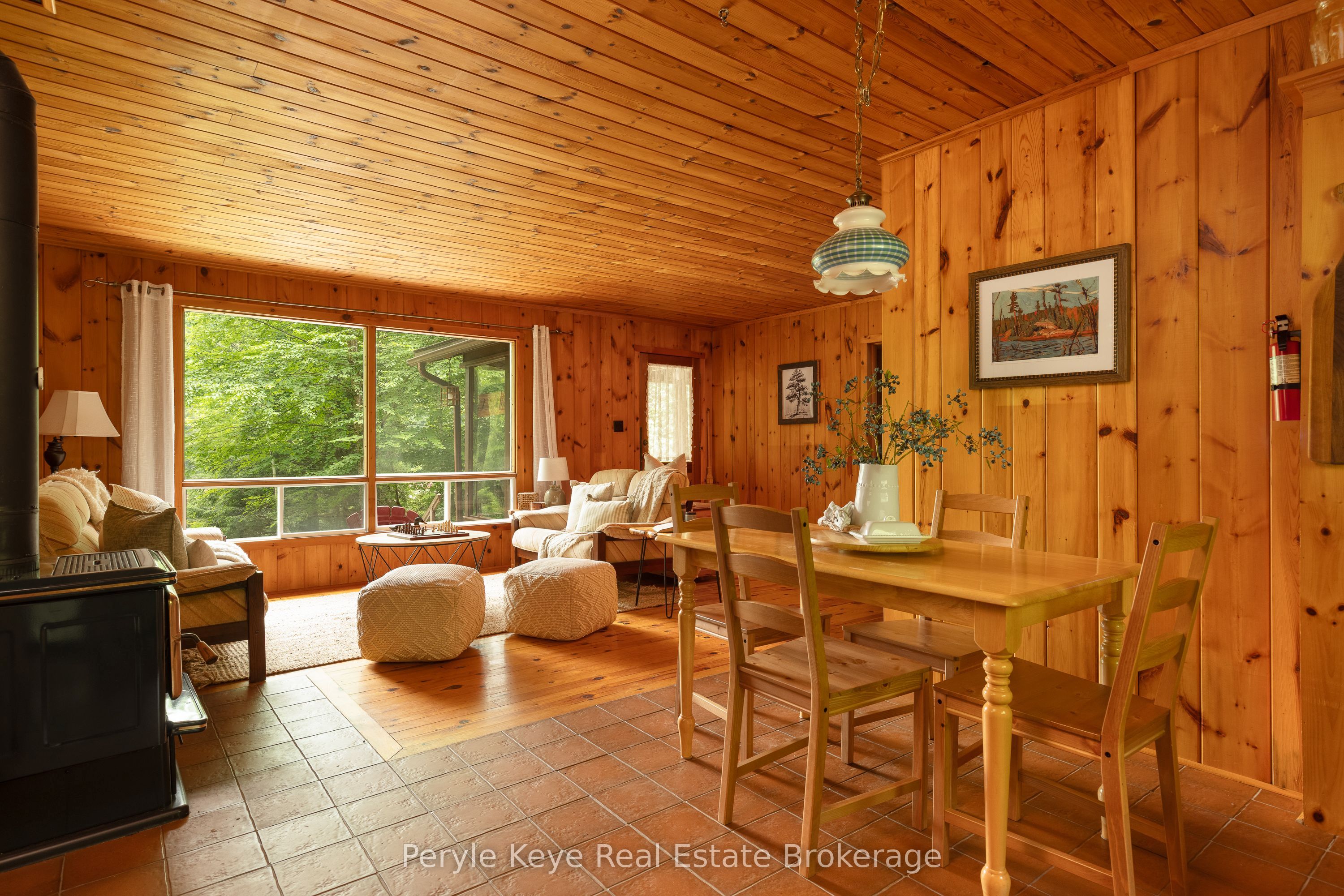 1057 H R S Road, Bracebridge, On P1l 1x1