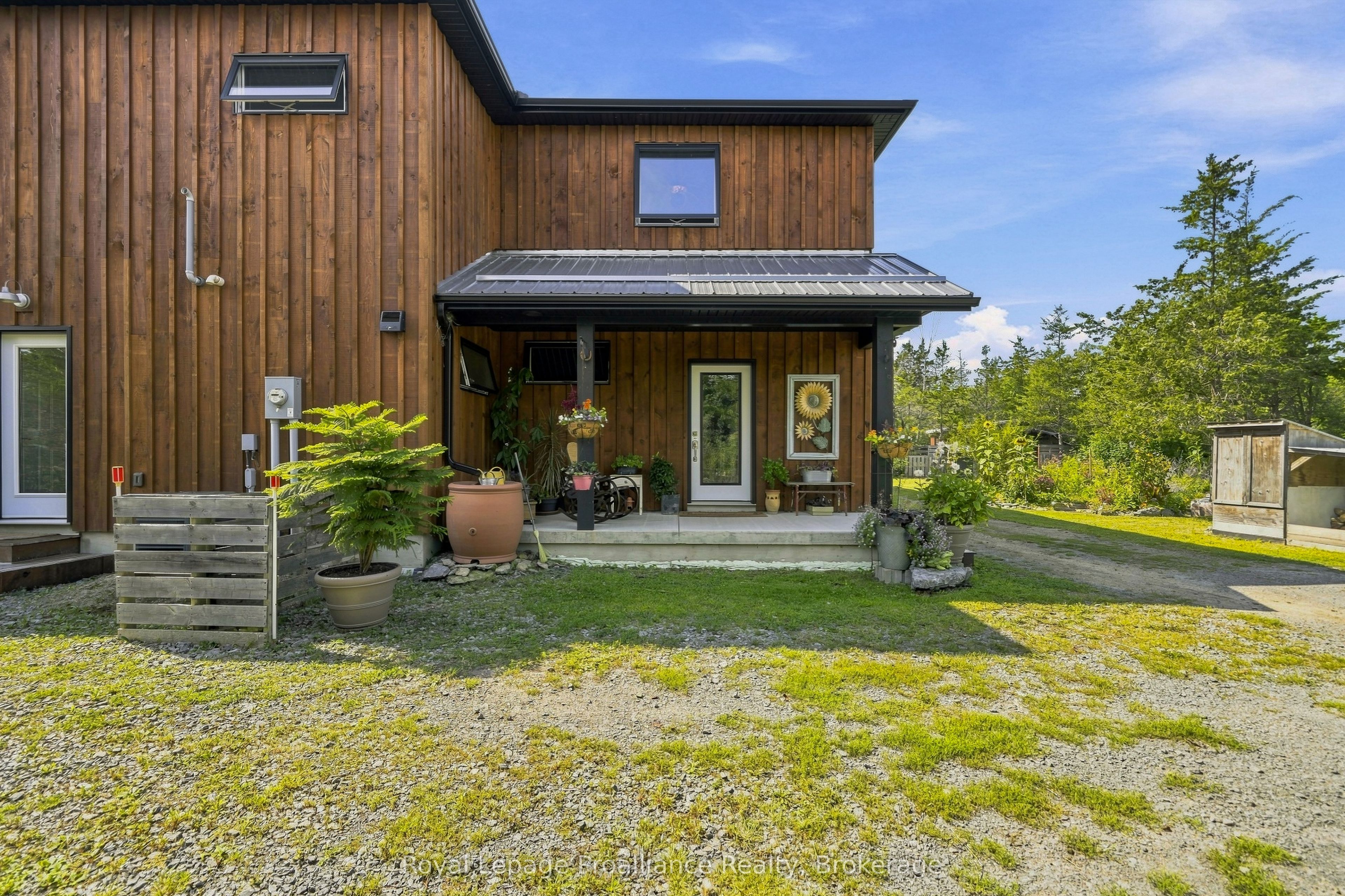 3646 County Road 8, Prince Edward County, On K0k 2t0