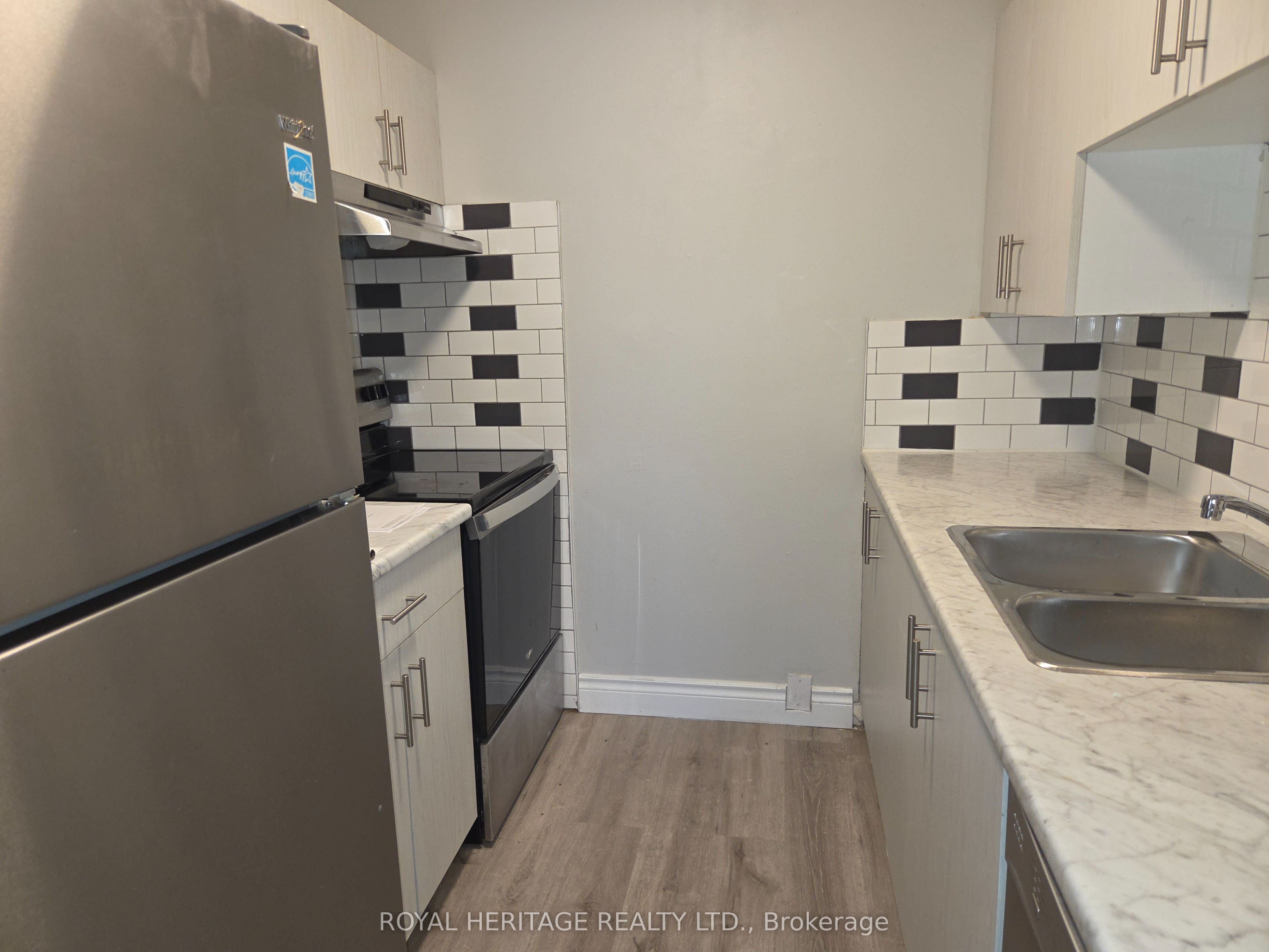 8800 Willoughby Drive 311, Niagara Falls, On L2g 6x8