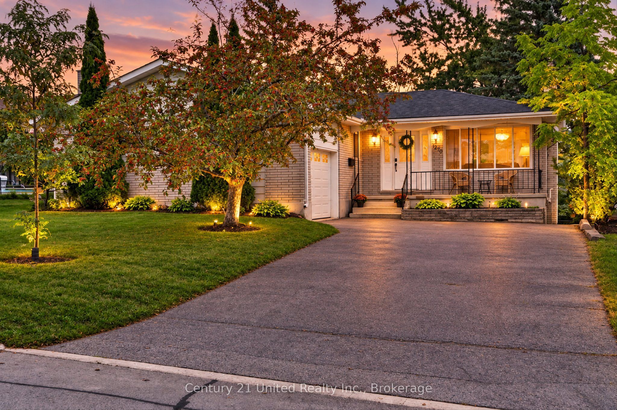 1270 Amundsen Avenue, Peterborough, On K9h 6t4
