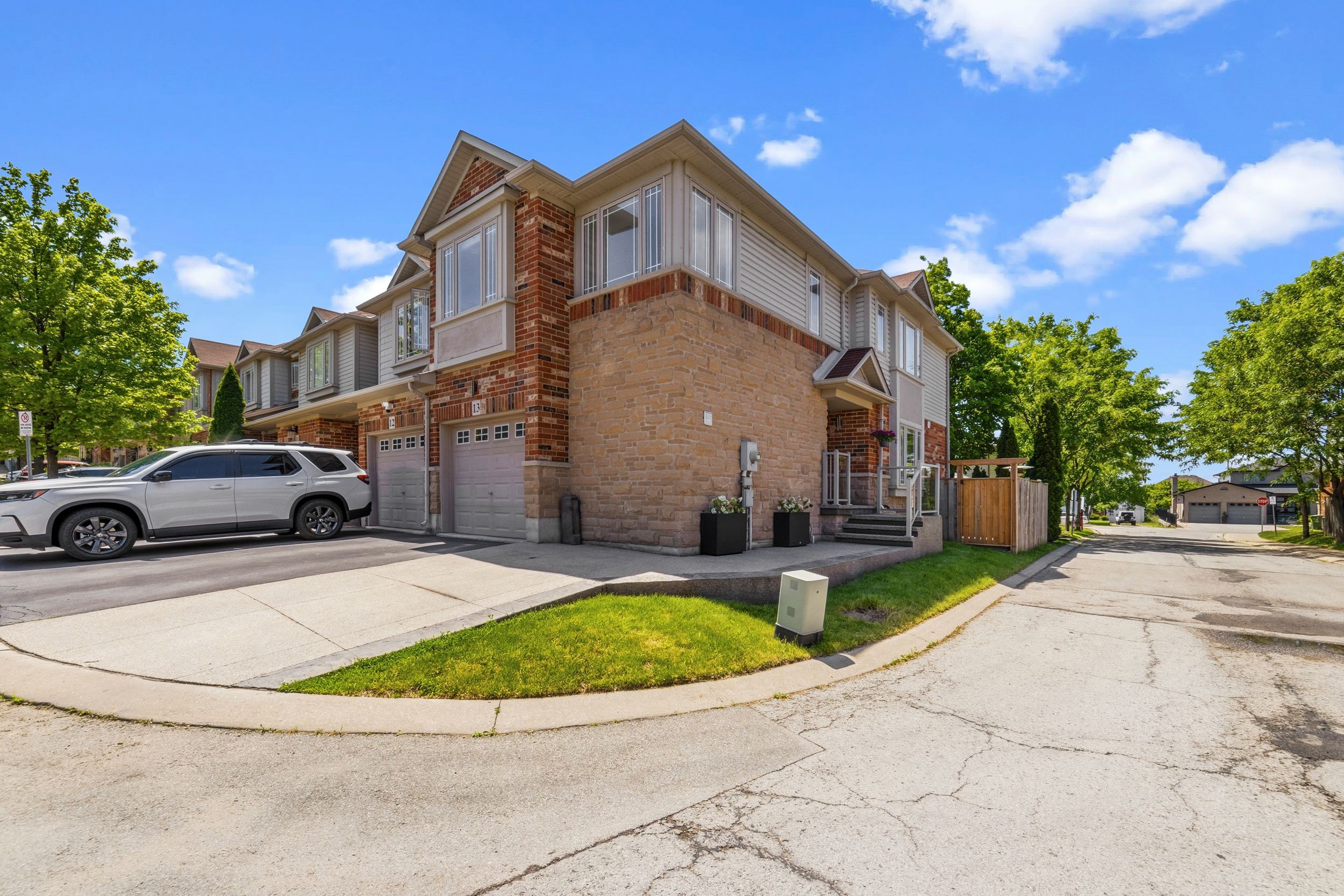 242 Upper Mount Albion Road 13, Hamilton, On L8j 0b1