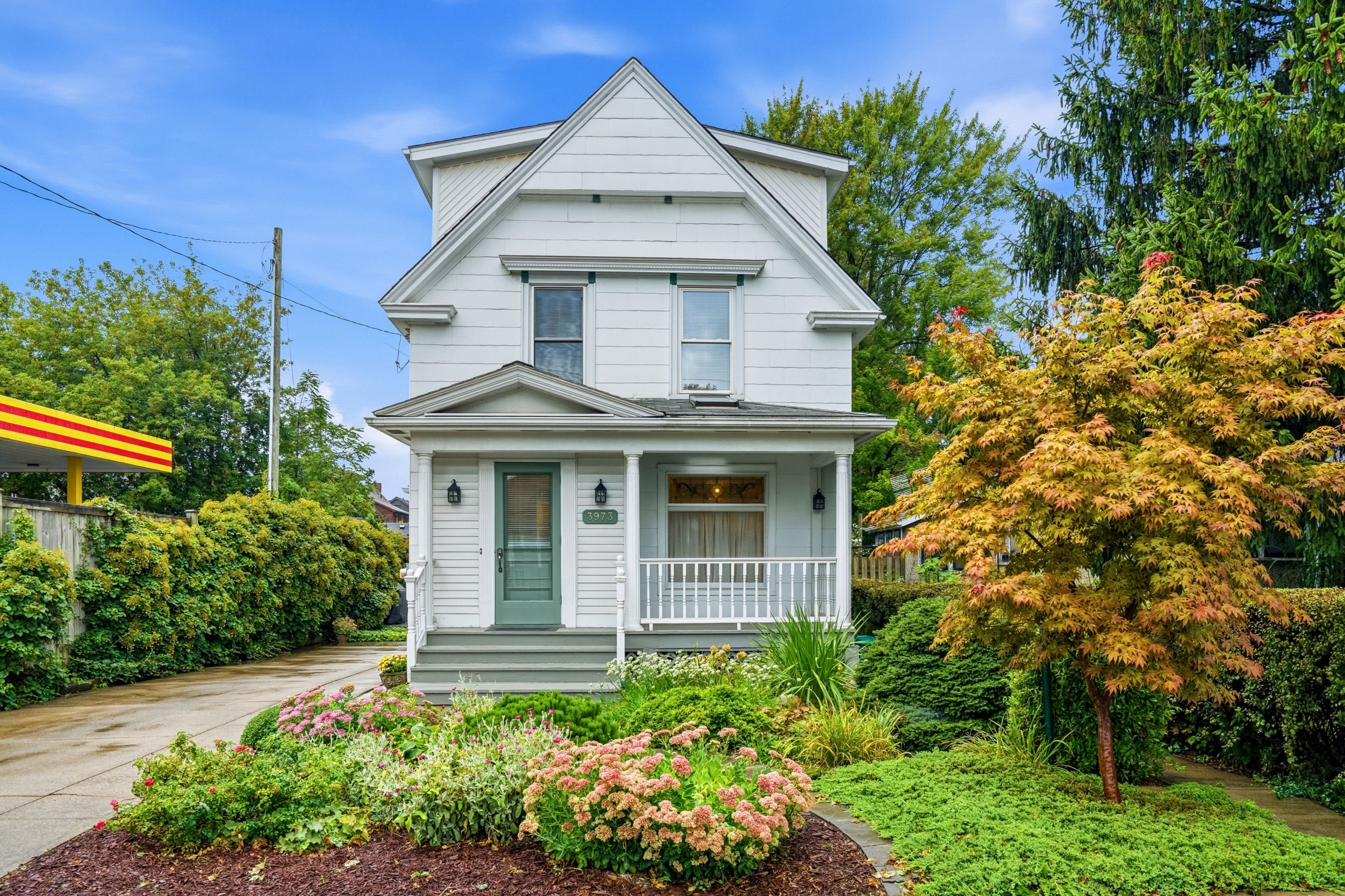 3973 St Peter Avenue, Niagara Falls, On L2j 2n9