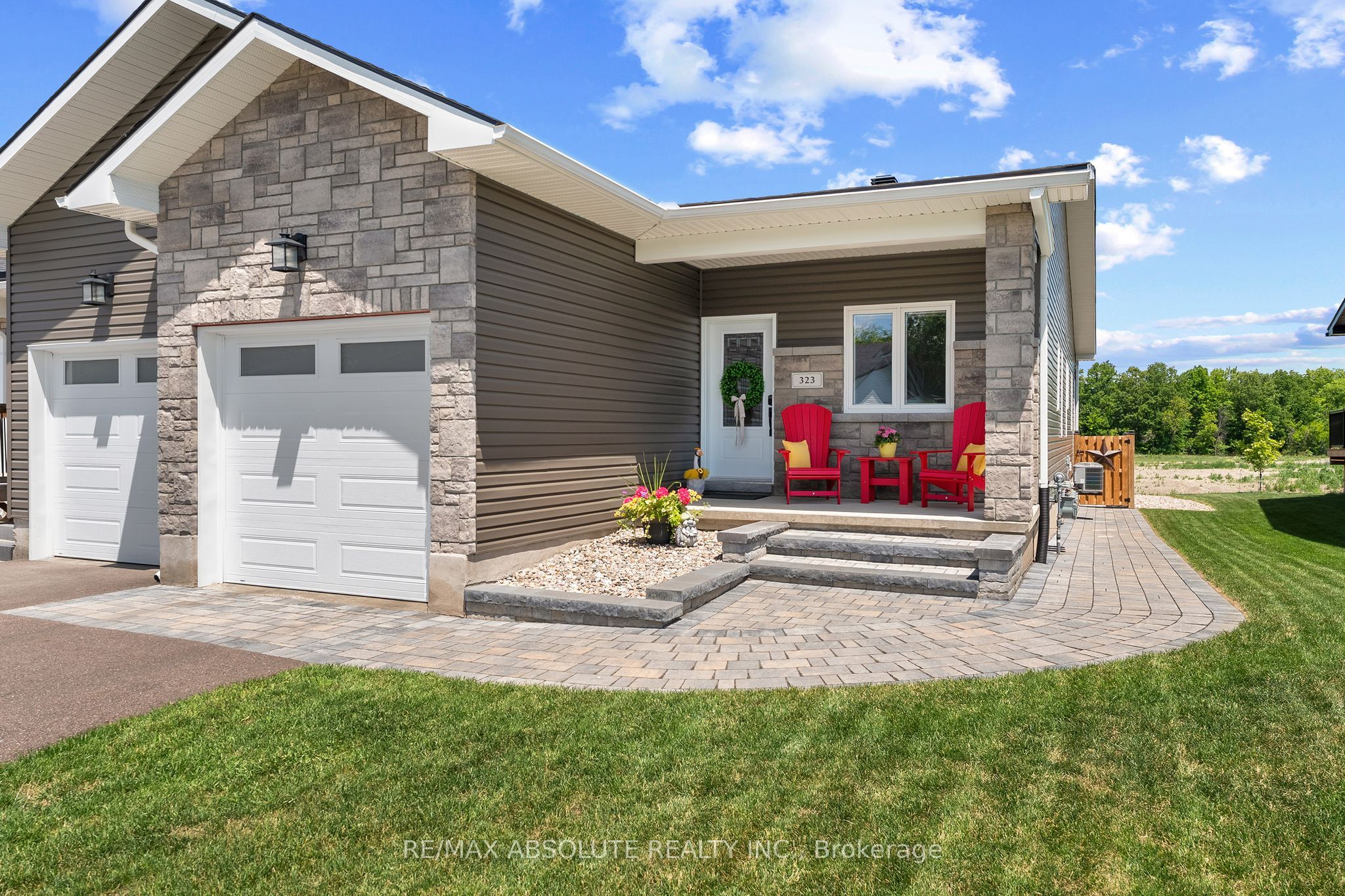 323 Forestview Crescent, Renfrew, On K7v 0c4