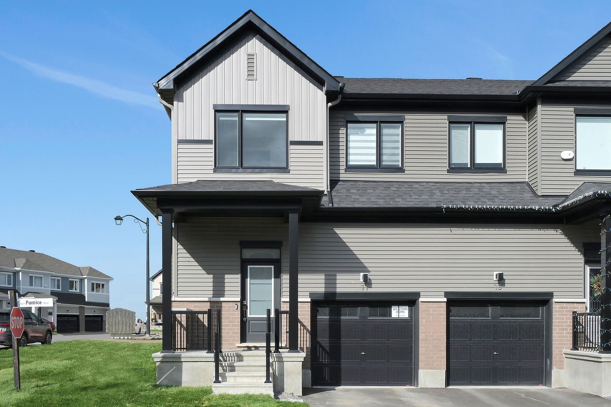 11 Pumice Place, Barrhaven, On K2j 7h4