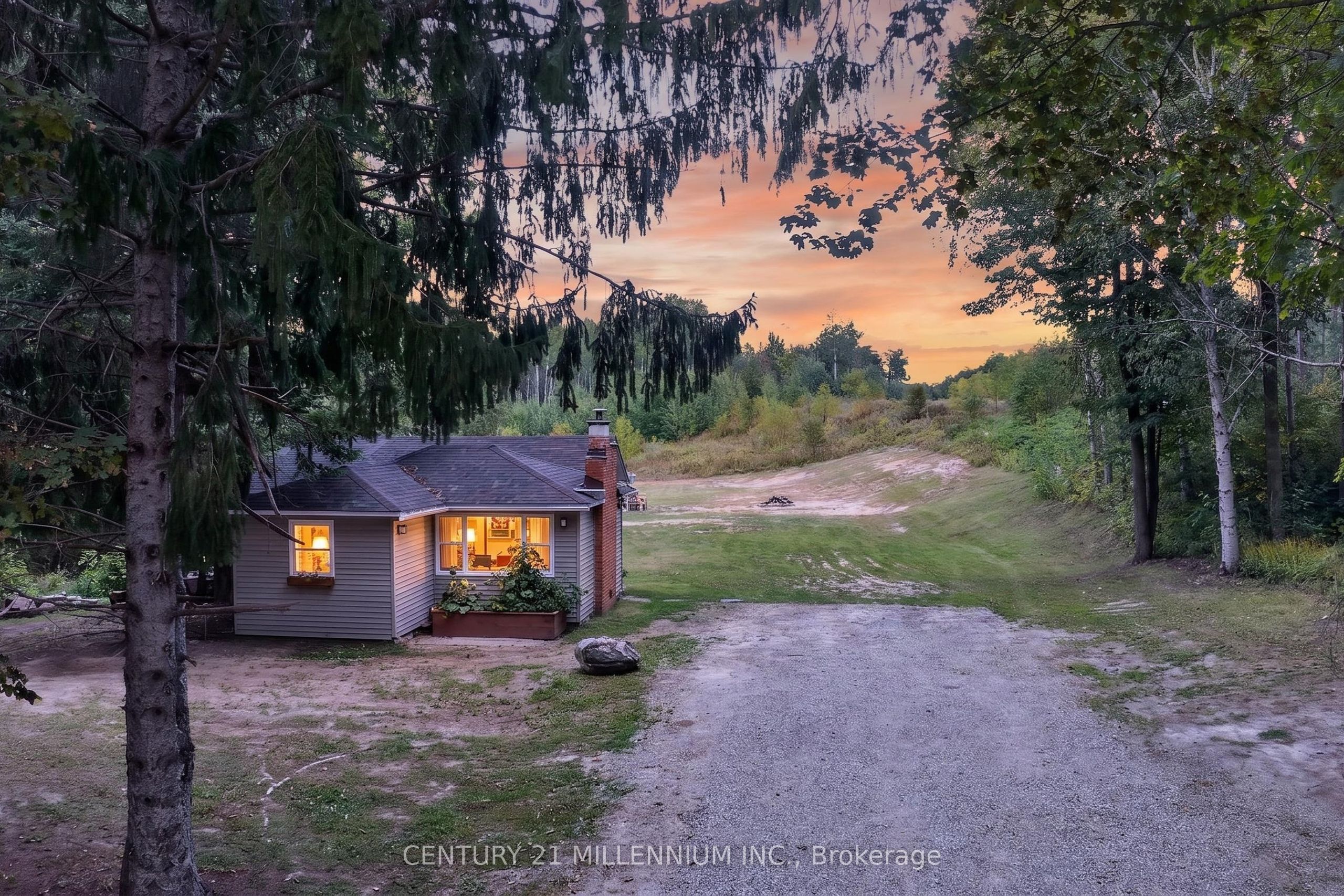 938289 Airport Road, Mulmur, On L9v 0l9
