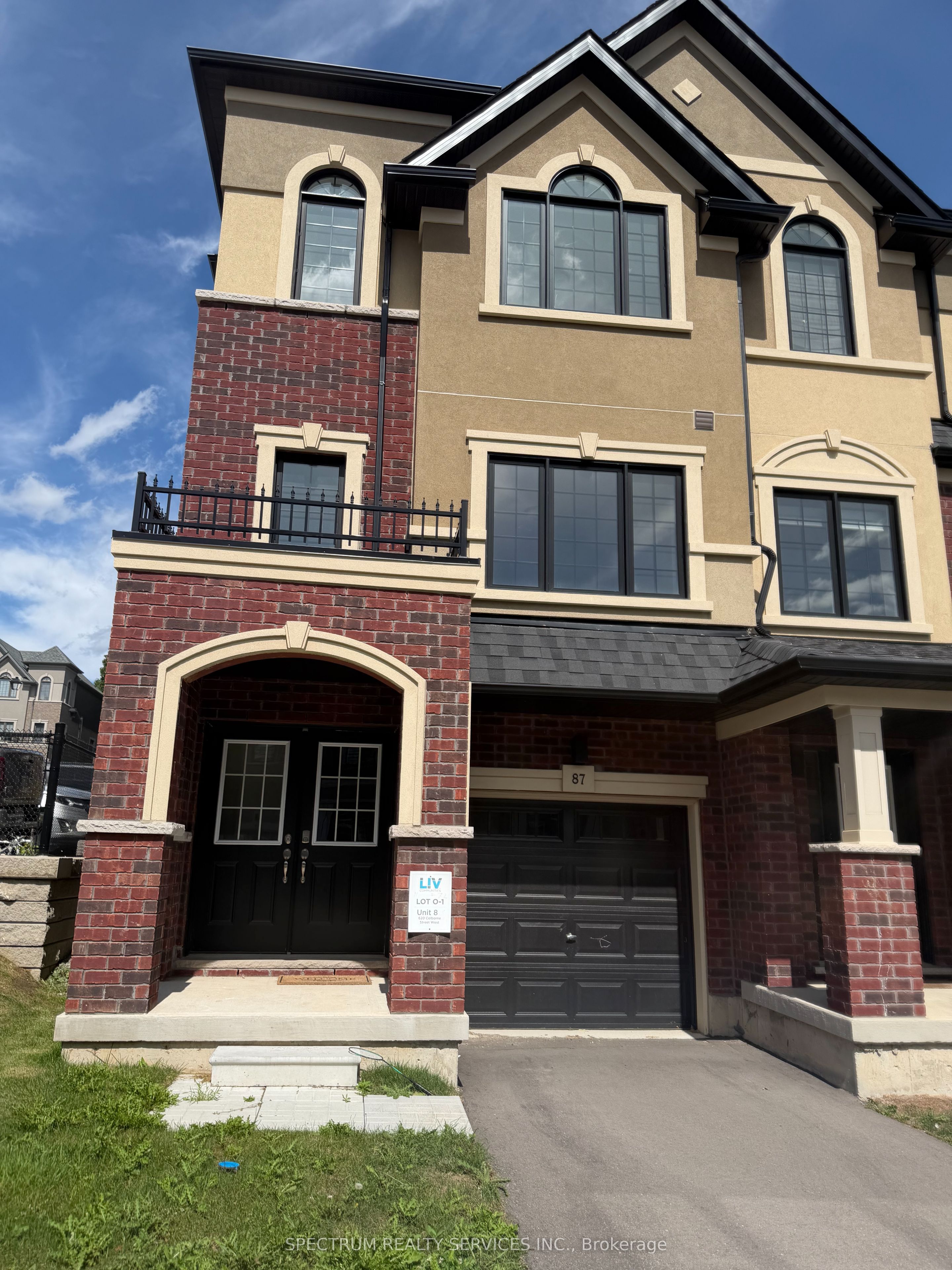87 Colborne Street W 0-1, Brant, On N3t 0y1