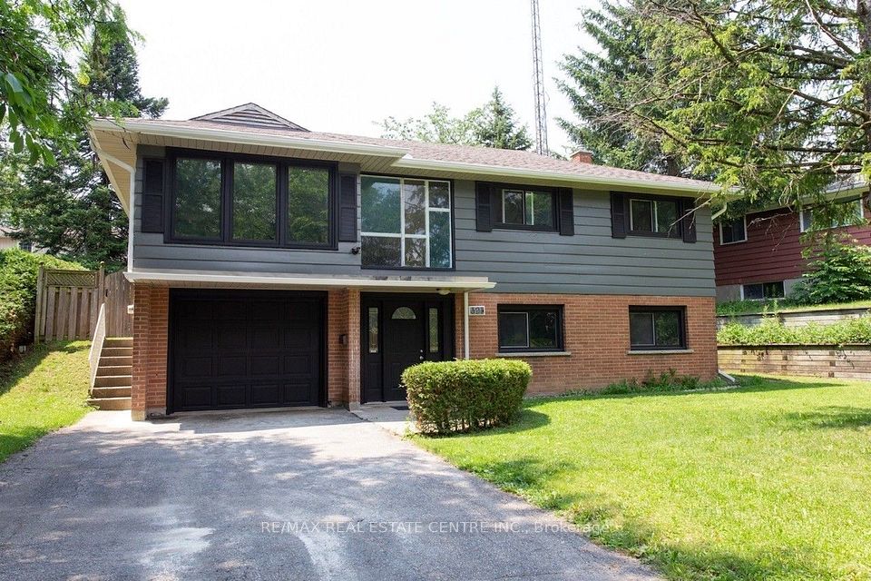 391 Tamarack Drive, Waterloo, On N2l 4g7